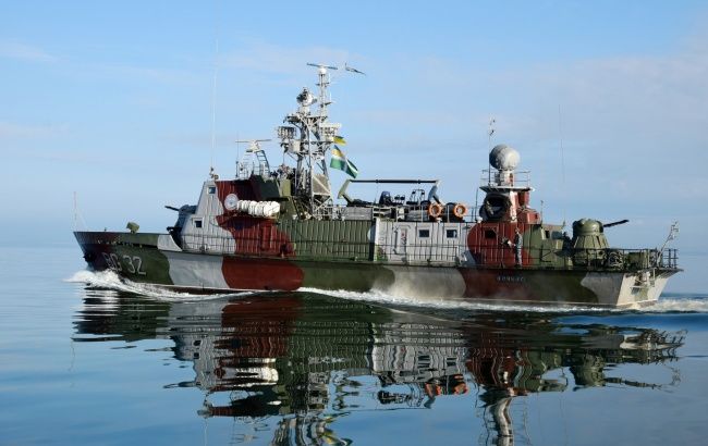 Прикордонники зі складу ООС провели бойові навчання в Азовському морі
