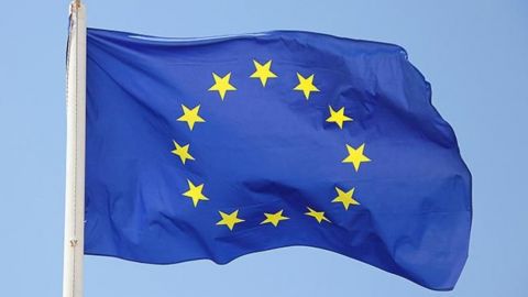 В ЕС 11 стран согласовали правила туристических поездок летом