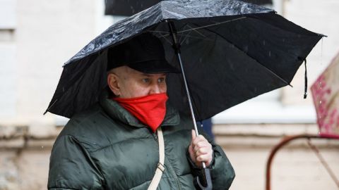 Дожди в трех регионах и до +18: погода в Украине на сегодня