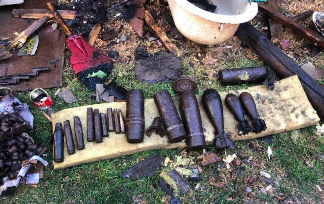 В парковой зоне в Винницкой области нашли сотни мин и снарядов