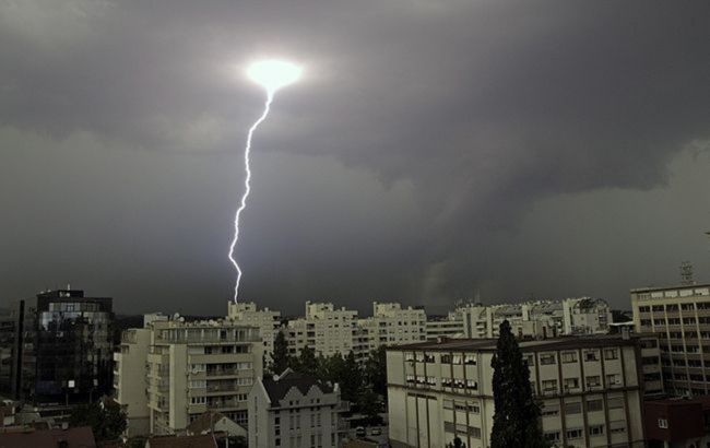 Грозовые дожди по всей стране и до +31 тепла: погода в Украине на сегодня