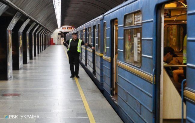Збій роботи метро в Києві: у поліції розповіли деталі про затриманого