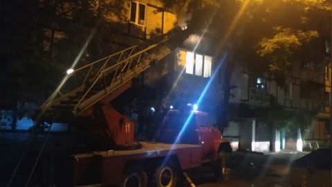 У Кривому Розі горіла багатоповерхівка, є жертва та евакуйовані
