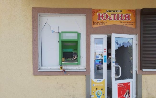 У Харківській області невідомі підірвали банкомат