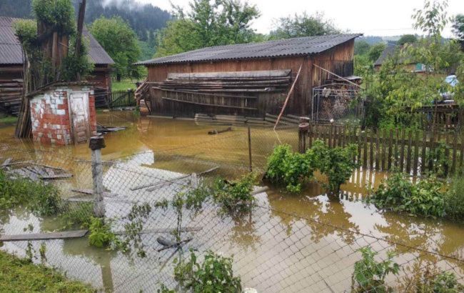 Под Симферополем из-за непогоды затопило 50 домов