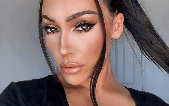 Похожа? Двойник Ким Кардашьян покоряет сеть жаркими фото в откровенных нарядах в духе звезды