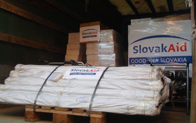 Словакия передала гумпомощь пострадавшим районам западной Украины