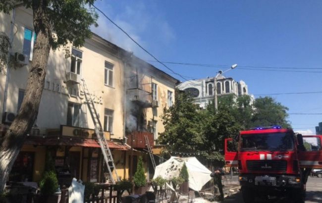 Из-за пожара в Одессе нуждаются в отселении 38 местных жителей