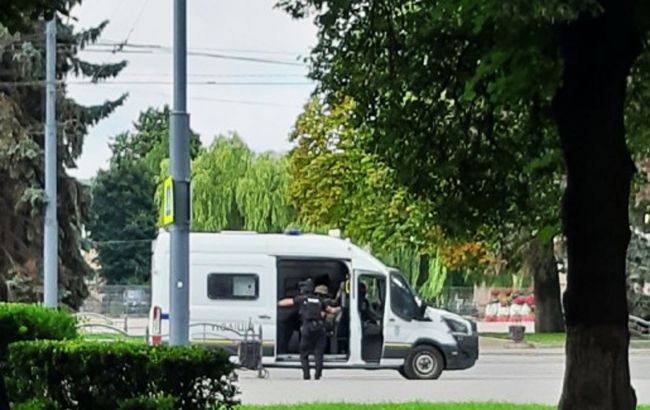 Полиция открыла дело из-за захвата автобуса в Луцке