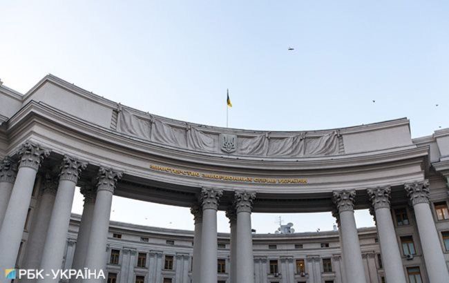 МИД Украины направило в РФ ноту протеста из-за военного парада в Севастополе