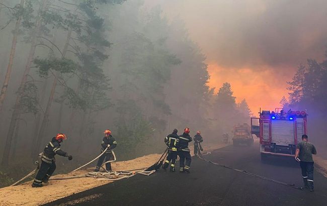 В эти выходные в Украине объявили чрезвычайный уровень пожарной опасности