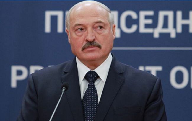 Екзит-пол: Лукашенко лідирує на виборах президента Білорусі
