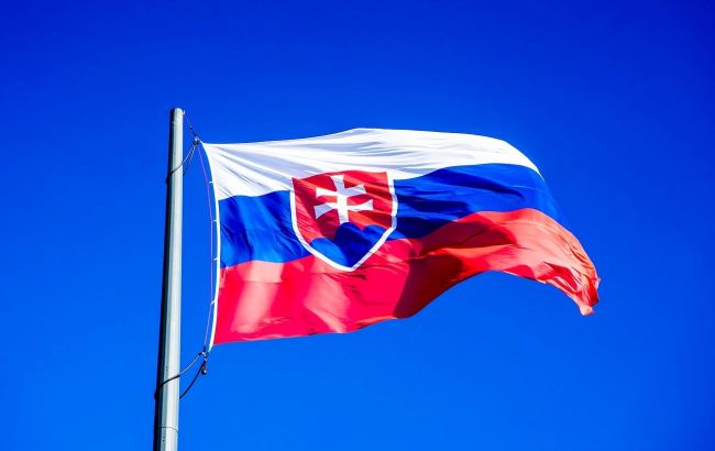 В Словакии заявили о второй волне COVID-19