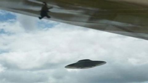 Пентагон создаст группу по расследованию случаев появления НЛО