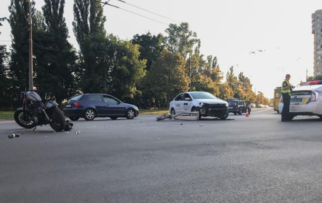 Понад двадцять тисяч киян просять владу вирішити проблему з паркуванням