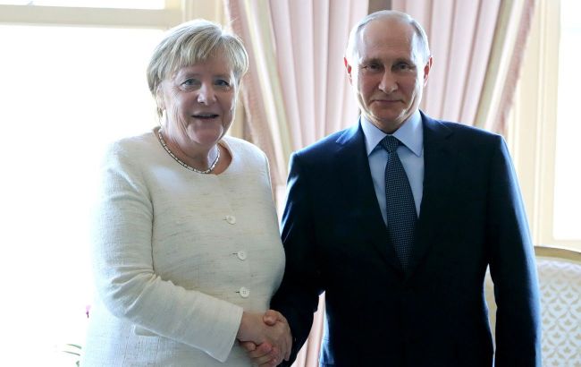 Меркель завтра поговорить з Путіним на тлі протестів у Білорусі