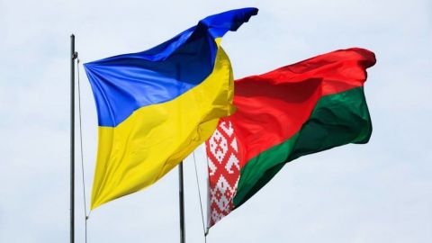Почали діяти нові правила виїзду з України у Білорусь