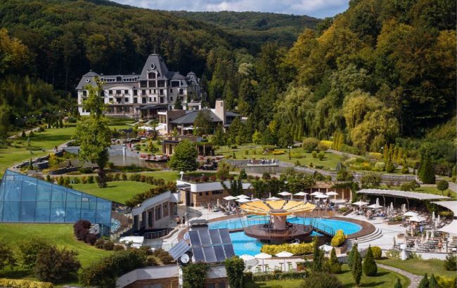 Роскошный отдых в Карпатах: сколько стоит отпуск в отелях в окружении гор