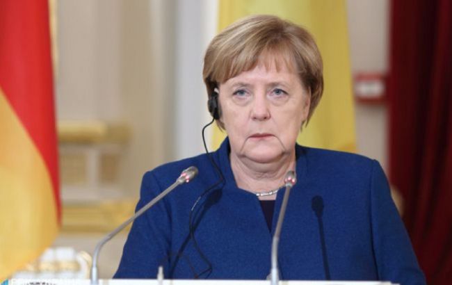 Меркель поддержала протестующих белорусов