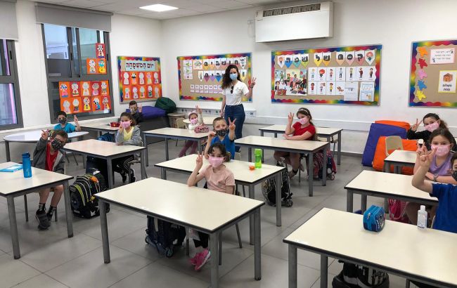 Ізраїль закриває школи через коронавірус
