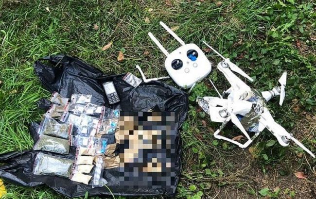 У Києві поліція перехопила дрон з наркотиками