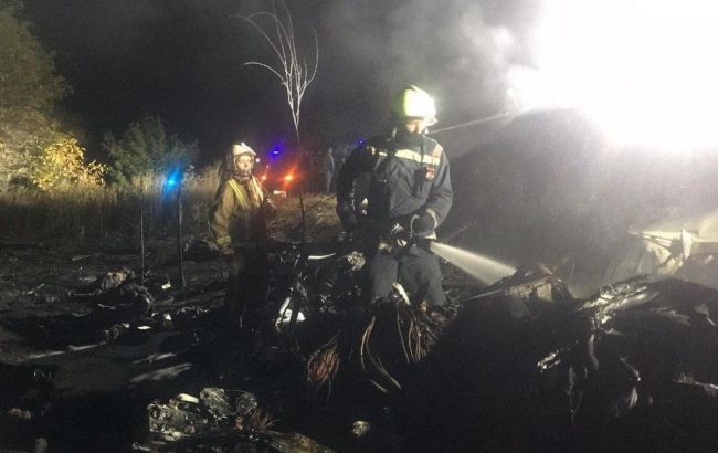 Рятувальники завершили роботу на місці авіакатастрофи АН-26 під Харковом