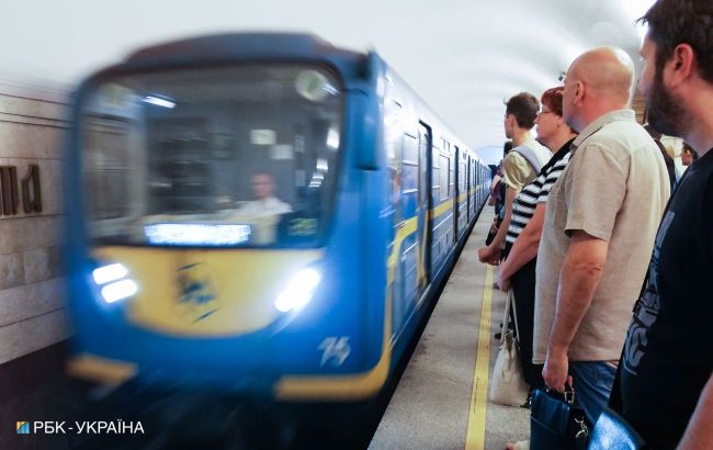 У Києві обмежено рух на зеленій лінії метро: названа причина