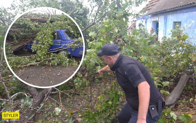Херсонскую область после торнадо накрыло сильнейшими ливнями (видео)