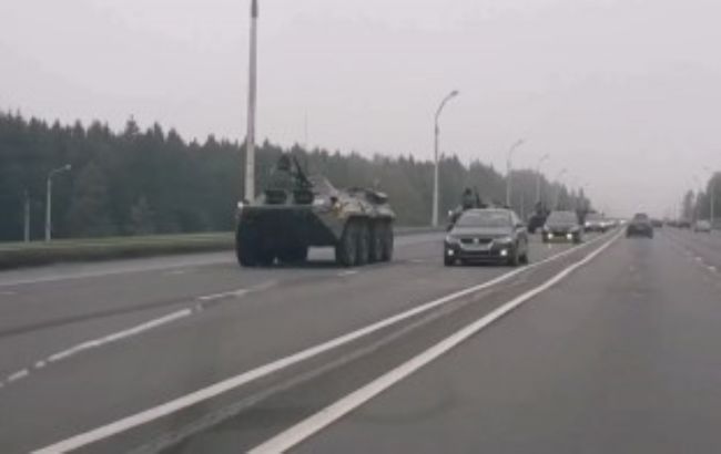 До Мінська стягують військову техніку: у місті заплановано "Марш гордості"