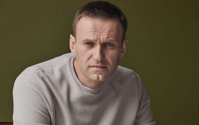 Навальний розкритикував Трампа за мовчання у зв'язку з його отруєнням