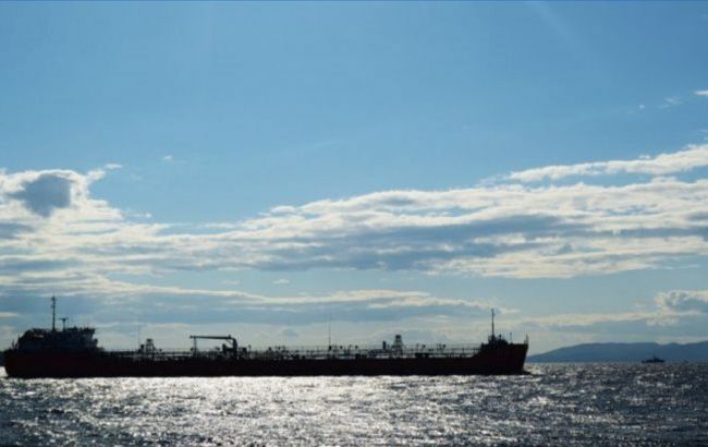 На місці аварії танкера в Азовському морі виявили останки людей