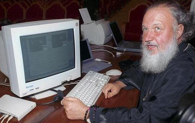 Патріарх РПЦ Кирило заявив про "страшний і руйнівний вплив" блогерів