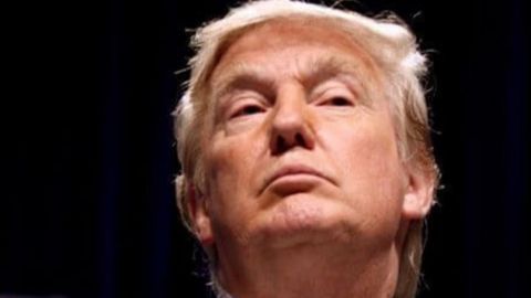 Twitter три раза за день пометил сообщение Трампа как сомнительное