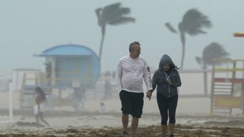 Во Флориде объявили режим ЧС из-за урагана "Эта"