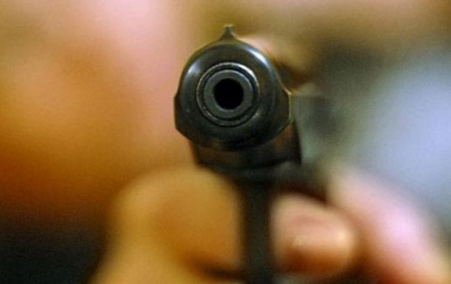 Стрельба в Виннице: полицейские задержали 2 иностранцев с оружием