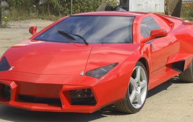Львів'янин зібрав лімітований Lamborghini Reventon у власному гаражі