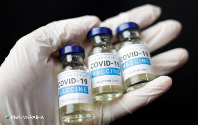 Pfizer і BioNTech перевірять свою вакцину на новий штам коронавірусу