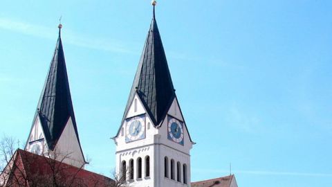 В Германии церковь извинилась за сожжение "ведьм" спустя 400 лет