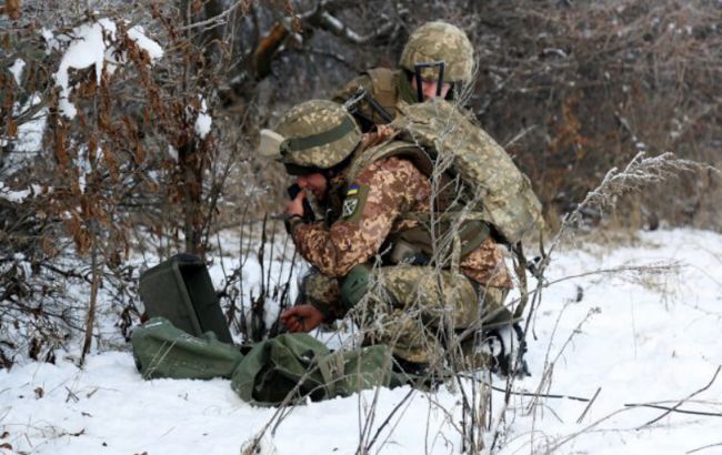 Окупанти двічі порушили "тишу" на Донбасі, стріляли поблизу Гнутового і Водяного