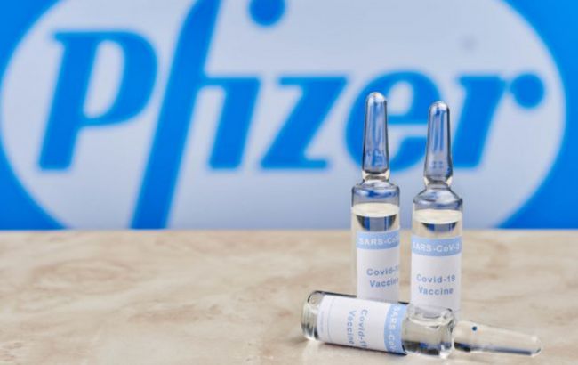 Pfizer почала випробувати вакцину на вагітних
