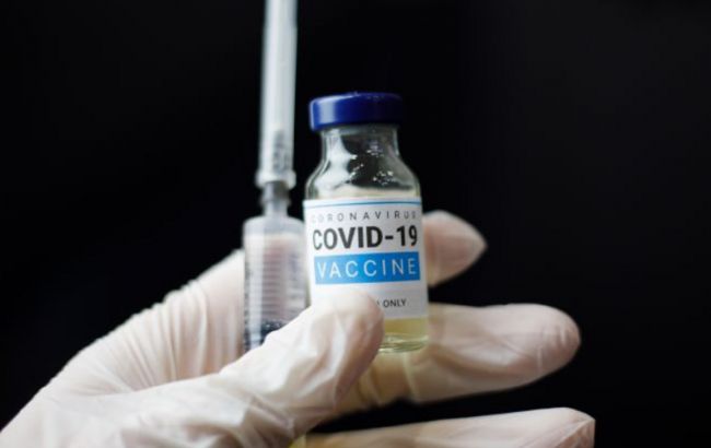 Moderna разработала обновленную вакцину для защиты от штамма из ЮАР