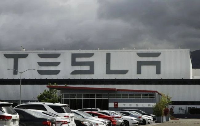На заводе Tesla в Калифорнии произошел пожар