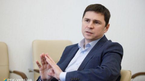 В Офисе президента считают, что вандалы на Банковой хотели спровоцировать насилие