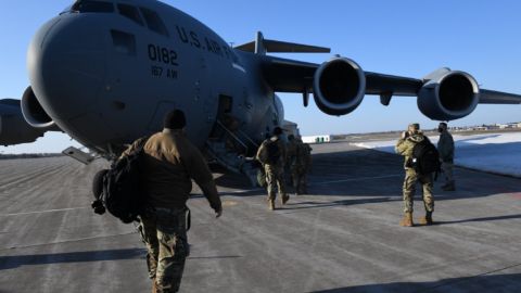 США и Канада начали совместные военные учения в Арктике