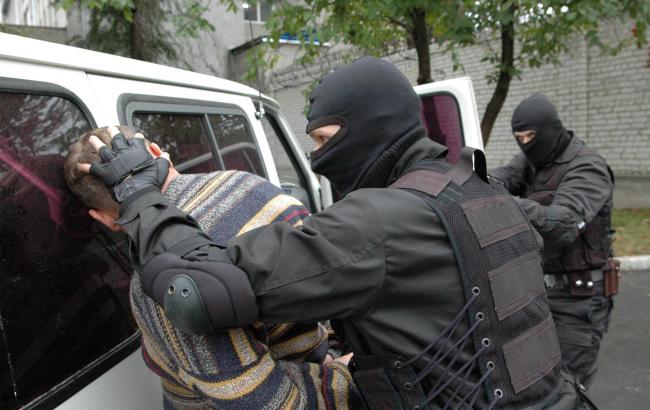 СБУ затримала зловмисника, який переправляв терористів через український кордон