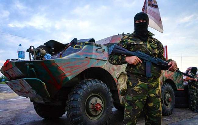 "Взяли в музее": в "ЛНР" лгут школьникам, откуда боевики берут оружие