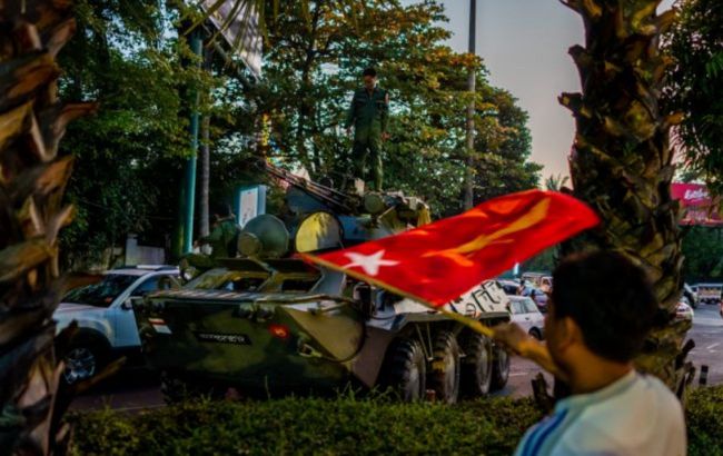 Режим М'янми заявив про тісну військову співпрацю з Росією на тлі протестів