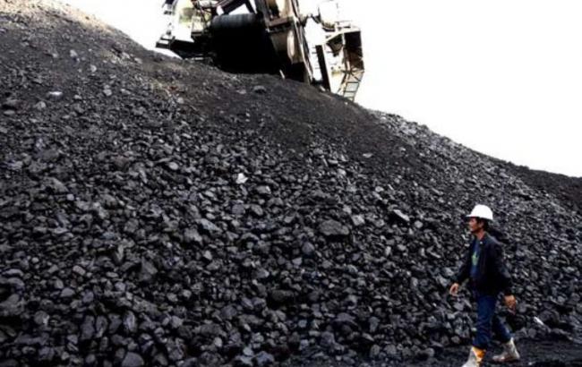 Существующих запасов угля в Украине при нормальной температуре хватит до ноября