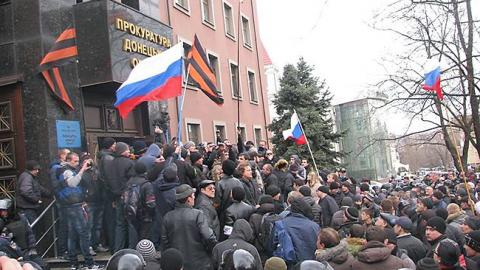 "Твориться беззаконня": бойовик "ДНР" розповів нові подробиці захоплення Донецька