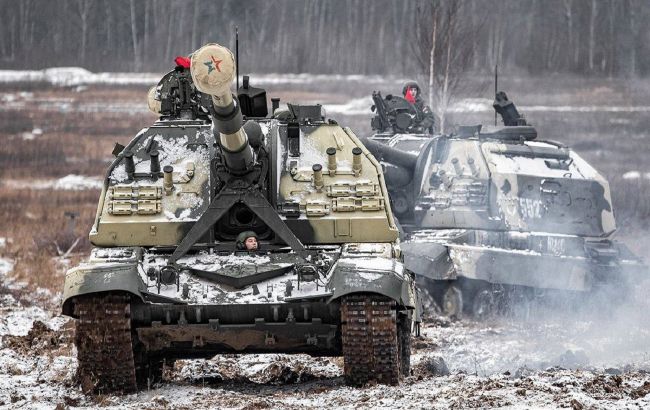 Россия у границ Украины увеличивает ударную группировку